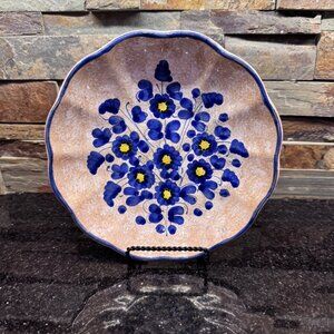 Deruta Hand Painted plate with blue and yellow flowers, hook for hanging